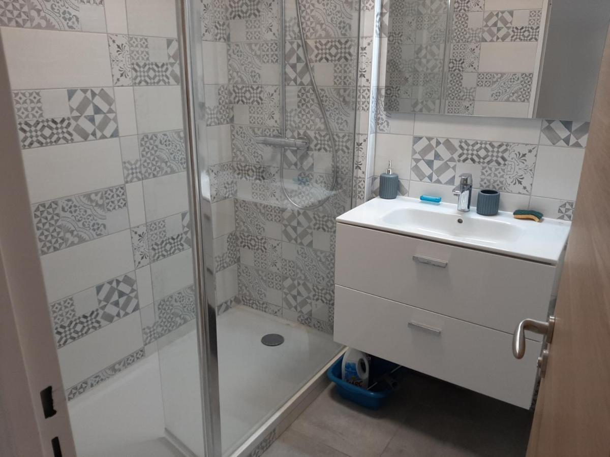 Appartement T3 Renove A 10 Min Du Centre-Ville Avec Balcon, Garage Et Wifi A Saint-Jean-De-Luz - Fr-1-239-584 Exteriér fotografie